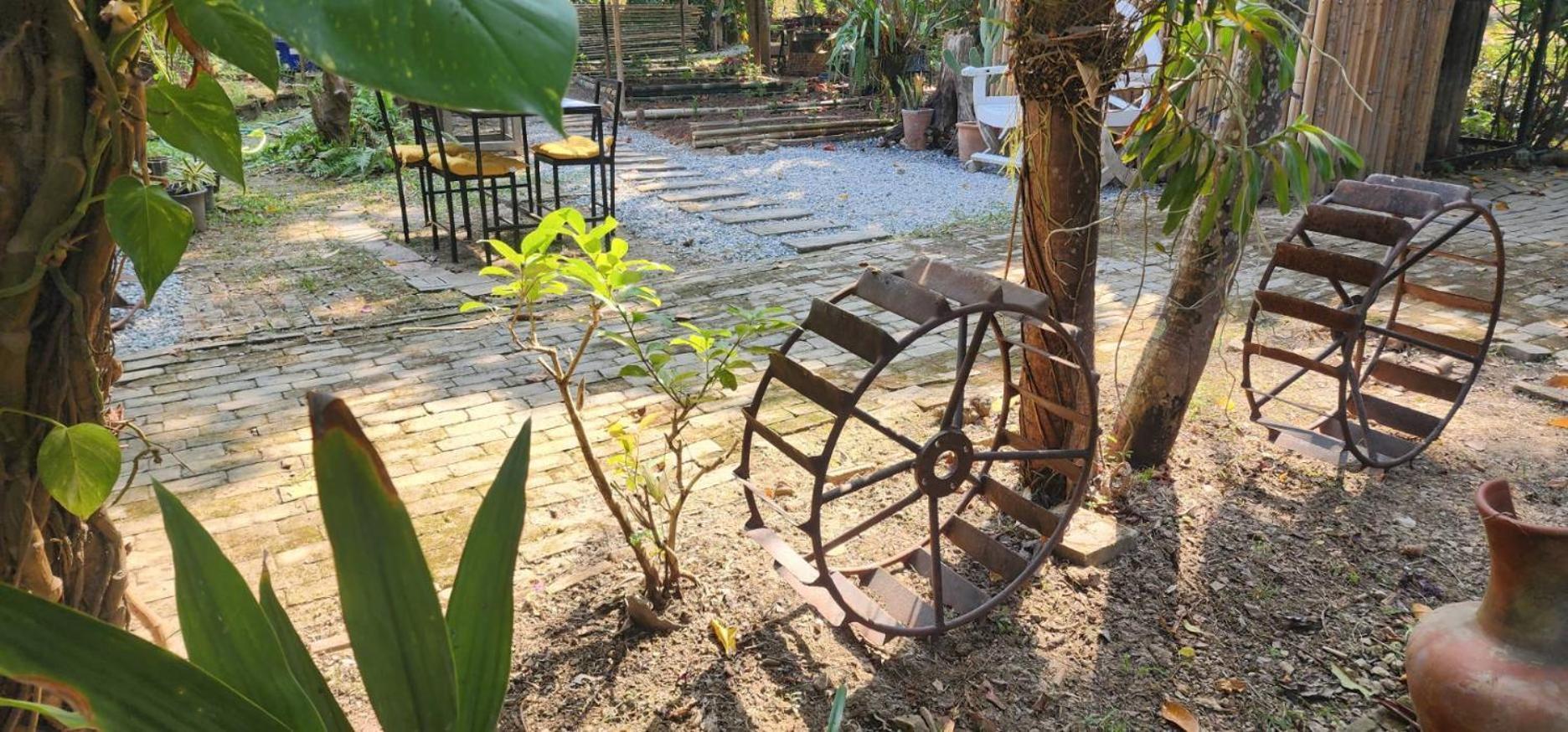 Tung Tong Homestay & Camping Mae Rim Exterior foto